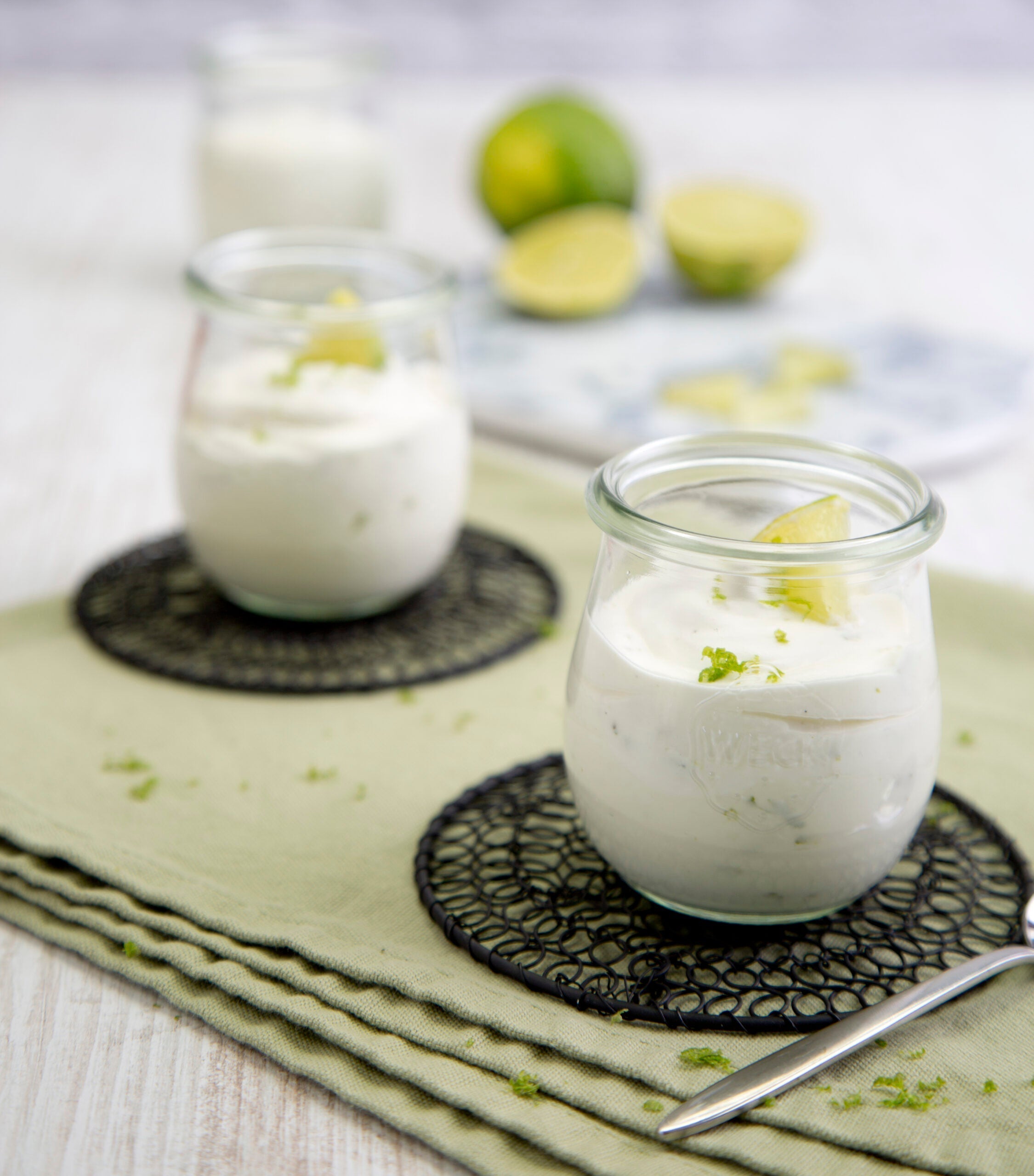 Joghurt-Limetten-Mousse
