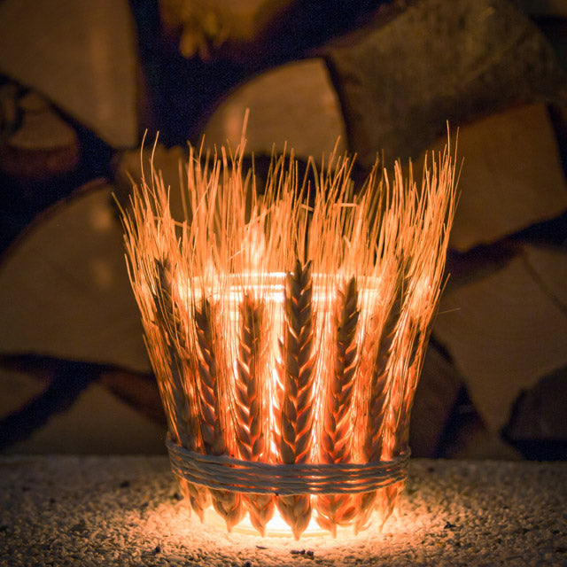 Windlicht mit Weizen